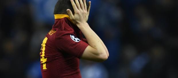 Saranno molti i problemi di formazione oer la Roma contro il Napoli. Saranno molti i problemi di formazione oer la Roma contro il Napoli.