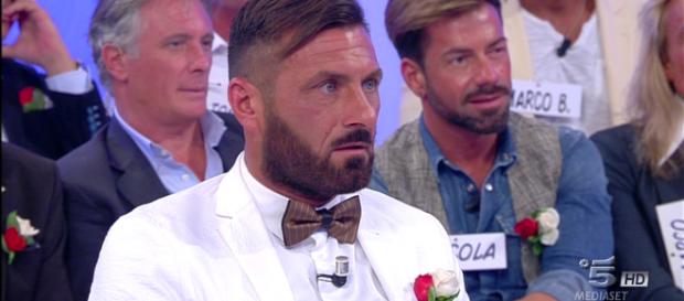 Sossio Aruta durante una puntata di Uomini e Donne Sossio Aruta durante una puntata di Uomini e Donne