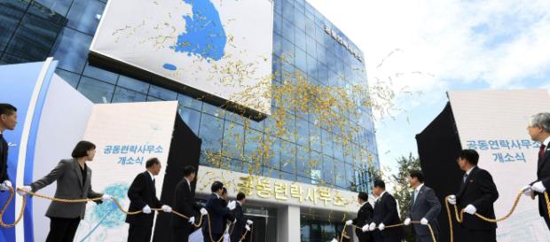 The office was designed to encourage a more steady flow of talks, with hopes of mutual benefit to each side - worldpronews.com The office was designed to encourage a more steady flow of talks, with hopes of mutual benefit to each side - worldpronews.com
