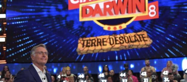 Ciao Darwin, ancora polemiche e litigi in studio Ciao Darwin, ancora polemiche e litigi in studio
