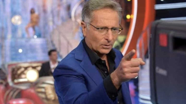 Ciao Darwin, Gay Pride contro Family Day