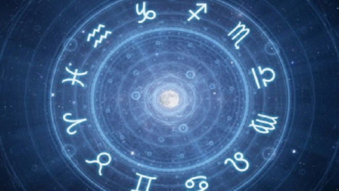 Oroscopo del giorno 25 marzo: per il Sagittario giornata travolgente e fortunata