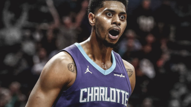 Hornets video: Jeremy Lamb beats Raptors right before buzzer