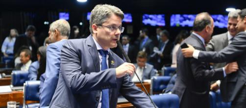 Senador Alessandro Vieira vê ações desesperadas contra CPI Lava Toga. (Arquivo Blasting News)
