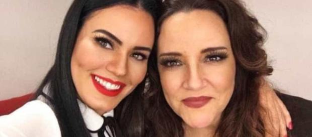 Ana Carolina e Letícia Lima juntas. (Arquivo Blasting News) Ana Carolina e Letícia Lima juntas. (Arquivo Blasting News)