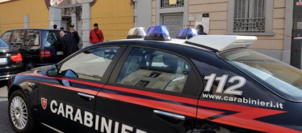 Bergamo, 70enne ripara l'auto e viene travolto accidentalmente dalla figlia: deceduto Bergamo, 70enne ripara l'auto e viene travolto accidentalmente dalla figlia: deceduto