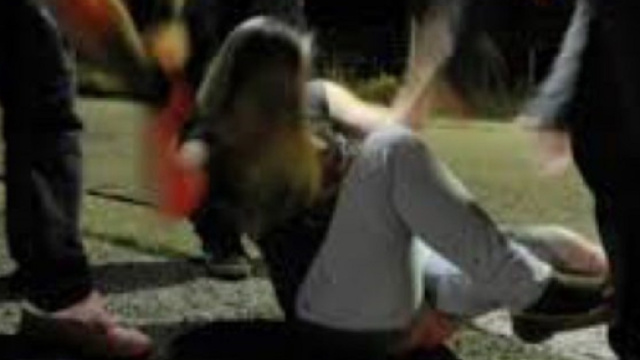 Catania, ragazza stuprata da 3 giovani