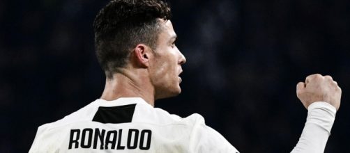 Cristiano Ronaldo é atualmente o jogador de futebol com mais seguidores no Instagram (Arquivo Blasting News)