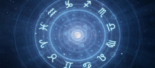 Oroscopo 27 marzo: Capricorno scatenato, Gemelli confuso, Leone più deciso