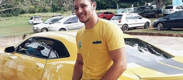 Cantor Sertanejo morre em trágico acidente em rodovia. (Facebook/Arquivo Pessoal) Cantor Sertanejo morre em trágico acidente em rodovia. (Facebook/Arquivo Pessoal)
