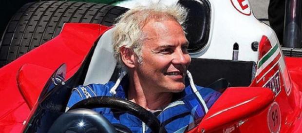 Jacques Villeneuve faz comentário polêmico sobre Robert Kubica. (Arquivo Blasting News) Jacques Villeneuve faz comentário polêmico sobre Robert Kubica. (Arquivo Blasting News)