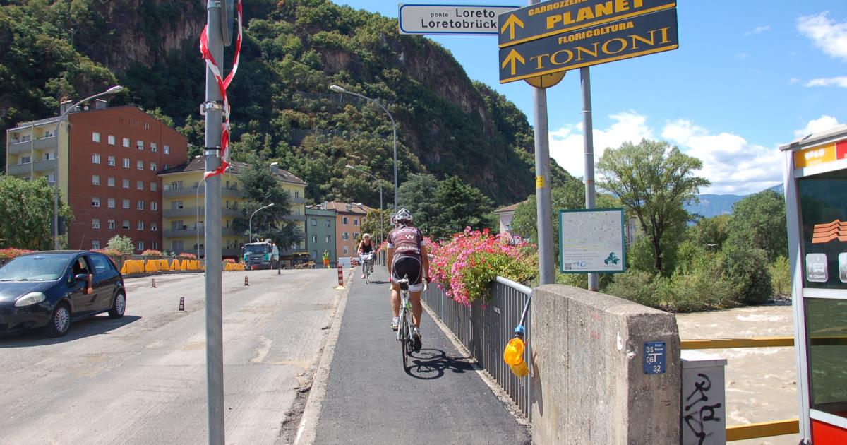 proposta di legge targhe a biciclette