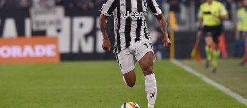 Douglas Costa: la Juventus potrebbe salutarlo a fine stagione