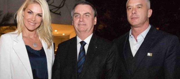 Ana Hickmann posta foto com Bolsonaro. (Foto: Reprodução/Instagram/@ahickmann/) Ana Hickmann posta foto com Bolsonaro. (Foto: Reprodução/Instagram/@ahickmann/)