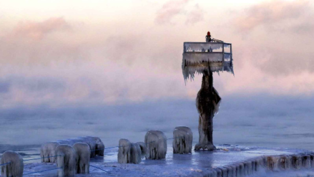 Le fabuleux spectacle qu'offre le dégel du lac Michigan