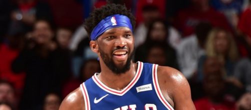 Joel Embiid led the Sixers to victory on Thursday (Mar. 28). [Image via NBA/YouTube]