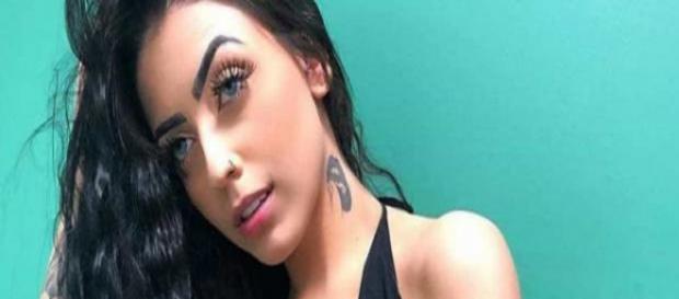 MC Mirella faz campanha para ajudar homem que foi pego furtando. (Arquivo Blasting News) MC Mirella faz campanha para ajudar homem que foi pego furtando. (Arquivo Blasting News)