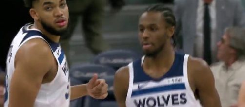 Andrew Wiggins helped lead the Timberwolves to an overtime win over the Warriors on Friday (Mar. 29). [Image via NBA/YouTube]