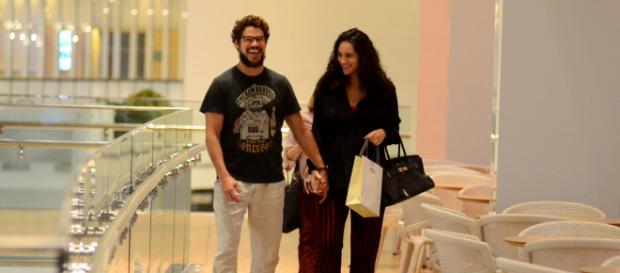 Débora Nascimento e José Loreto são pais de uma menina. (Imagem: Arquivo Blasting News) Débora Nascimento e José Loreto são pais de uma menina. (Imagem: Arquivo Blasting News)