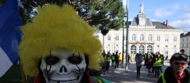 Gilets jaunes : la préfète interdit la manifestation - lanouvellerepublique.fr Gilets jaunes : la préfète interdit la manifestation - lanouvellerepublique.fr