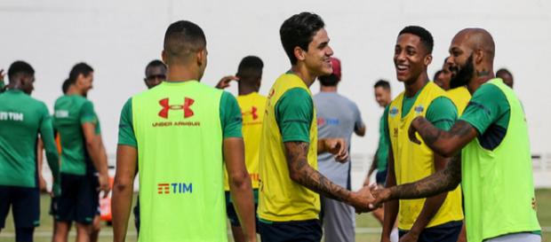 Pedro volta a treinar com elenco do Flu (Divulgação/Lucas Merçon/Fluminense) Pedro volta a treinar com elenco do Flu (Divulgação/Lucas Merçon/Fluminense)
