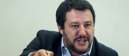 Incidente Recanati, l'ira del ministro Salvini: 'Il colpevole è uno str....'