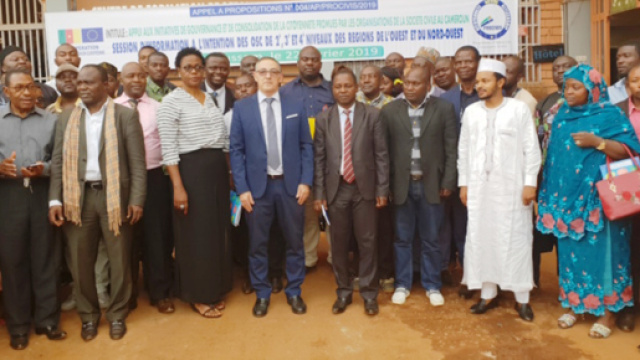 Lors d'un s&eacute;minaire organis&eacute; par Procivis &agrave; l'Ouest Cameroun en 2019 (c) Procivis