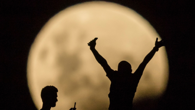 See Stunning Photos of the 2018 'Super Blue Blood Moon' | Time - time.com