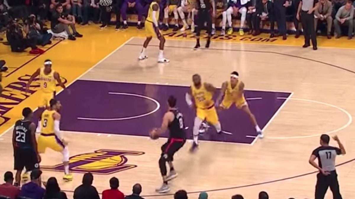 Kyle kuzma shoves on sale lebron