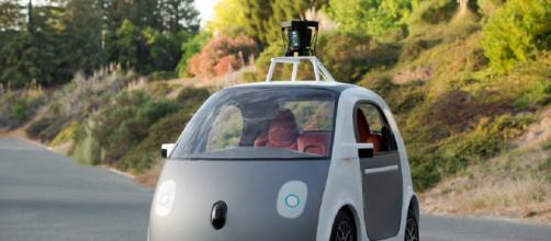 Google self driving cars are rolling down select roads. [Image source: Smoothgroove/Flickr]