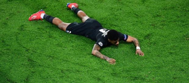 Kimpembe abattu après l'élimination du PSG Kimpembe abattu après l'élimination du PSG