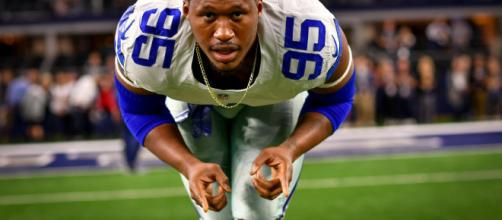 David Irving Quits Nfl Over Weed Policy While Smoking Blunt