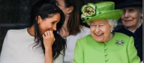 Queen Elizabeth gave International Women's Day gift to Meghan Markle before she hospitalized. [Image source/CNN NEWDAY YouTube video]