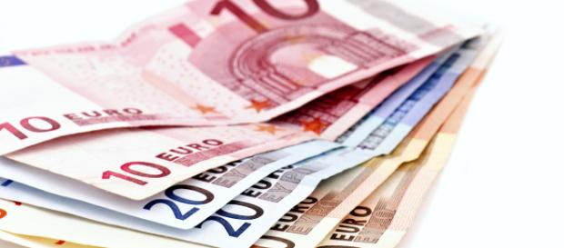 L'Inps chiede i soldi indietro ai pensionati, da aprile via ai nuovi importi ed ai conguagli. L'Inps chiede i soldi indietro ai pensionati, da aprile via ai nuovi importi ed ai conguagli.
