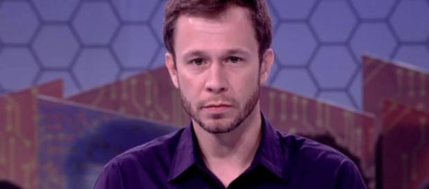 Tiago Leifert anuncia novo Paredão no BBB19 (Reprodução TV Globo) Tiago Leifert anuncia novo Paredão no BBB19 (Reprodução TV Globo)