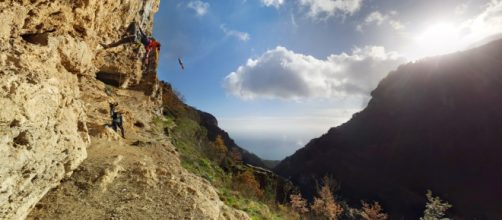 Le fantastiche falesie dell'Orrido di Pino a San Lazzaro di Agerola