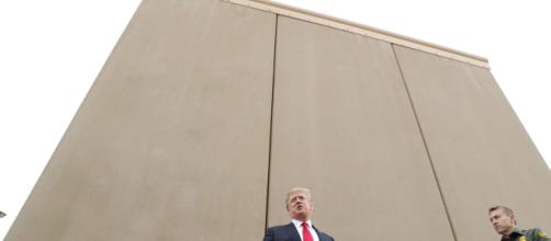 En Californie, Donald Trump défend son mur - lefigaro.fr
