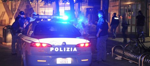 L'Aquila, poliziotta 45enne si spara con la pistola d'ordinanza: deceduta