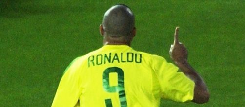 Ronaldo, um dos melhores jogadores que ja atuou na seleção brasileira. (Arquivo Blasting News)