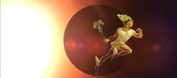 Oroscopo di domani 17 aprile 2019 | Mercurio entra in Ariete: Astrologia, previsioni e classifica per i primi sei segni dall'Ariete alla Vergine Oroscopo di domani 17 aprile 2019 | Mercurio entra in Ariete: Astrologia, previsioni e classifica per i primi sei segni dall'Ariete alla Vergine