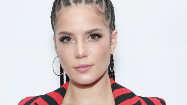 Halsey: ero una senzatetto con 9 dollari nel conto in banca