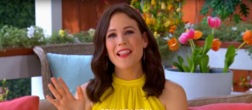 Erin Krakow gives 'When Calls the Heart' fans a wave and very good news about Season 6's return. - [Hallmark Channel / YouTube screencap]