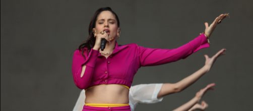 La cantante Rosalía participará en el nuevo disco de Juego de Tronos