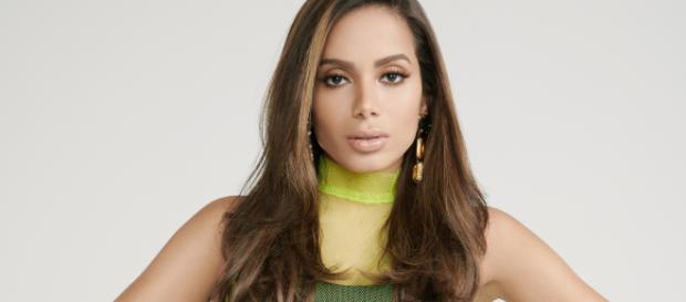 Anitta assume bissexualidade durante entrevista para site espanhol. (Arquivo Blasting News) Anitta assume bissexualidade durante entrevista para site espanhol. (Arquivo Blasting News)