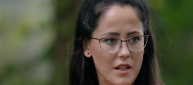 Teen Mom 2 Jenelle Evans Eason gets a get-well gift from David after tubes tied - Image credit - MTV | YouTube Teen Mom 2 Jenelle Evans Eason gets a get-well gift from David after tubes tied - Image credit - MTV | YouTube