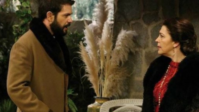 Il Segreto, trame spagnole: Donna Francisca torna a fare la guerra a Severo