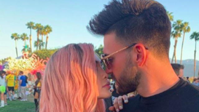 Nabilla dévoile sa nouvelle coiffure à Coachella en compagnie de Thomas Vergara