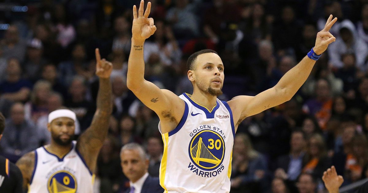 NBA : Steph Curry Mate Ray Allen En Battant Le Record De 3 Points En ...