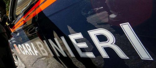 I carabinieri hanno arrestato una preside di un istituto d'Imperia per aver usato l'auto della scuola per fini privati inclusi viaggi in Francia.