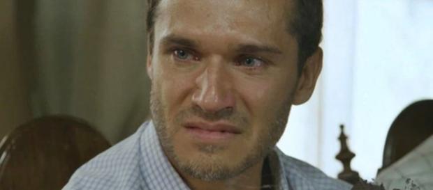 Aranha será envenenado no cabaré de Serro Azul. (Divulgação/TV Globo) Aranha será envenenado no cabaré de Serro Azul. (Divulgação/TV Globo)
